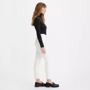 Levi’s 721 High Rise Skinny Women’s Jeans NWT